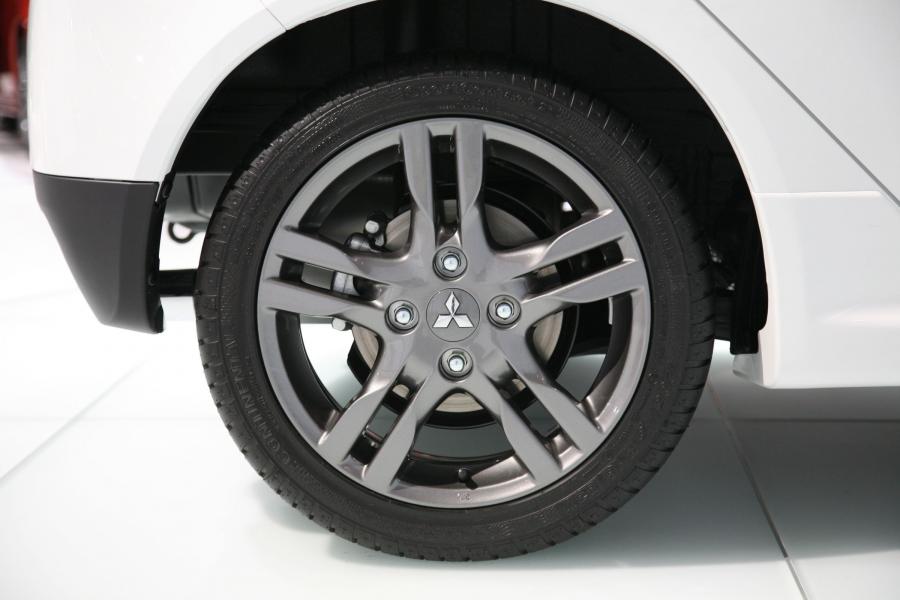  Mitsubishi Colt Ralliart 2009 года  (фото 6 из 60)